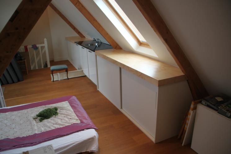 keuken onder schuin dak,underlayment aanrechtblad,schuifdeurtjes,Amsterdam,maatwerk,Beer Hendriks
