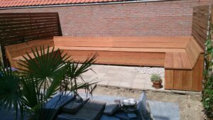 Hardhouten hoekbank