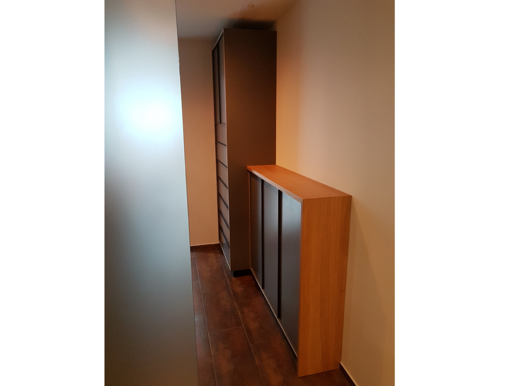 #interiordesign #interieur #interieurinspiratie #custommade #woodworker #custommade furniture amsterdam #wooddesign  #interieurontwerp #HomeDecor #ModernLiving #carpentry  #bespokefurniture #meubelmaker #meubelmakersamsterdam #cabinetmakersamsterdam #cabinetmaker #maatwerk #meubelsopmaat  #bespoke #custommade #amsterdam #ambacht #Beer Hendriks maatwerk en meubels #HomeDecor  #kitcheninspiration # bespoke utility room # bijkeuken op maat # ingebouwde wijnkoelkast in bijkeuken  #warminteriors #ModernLiving #A